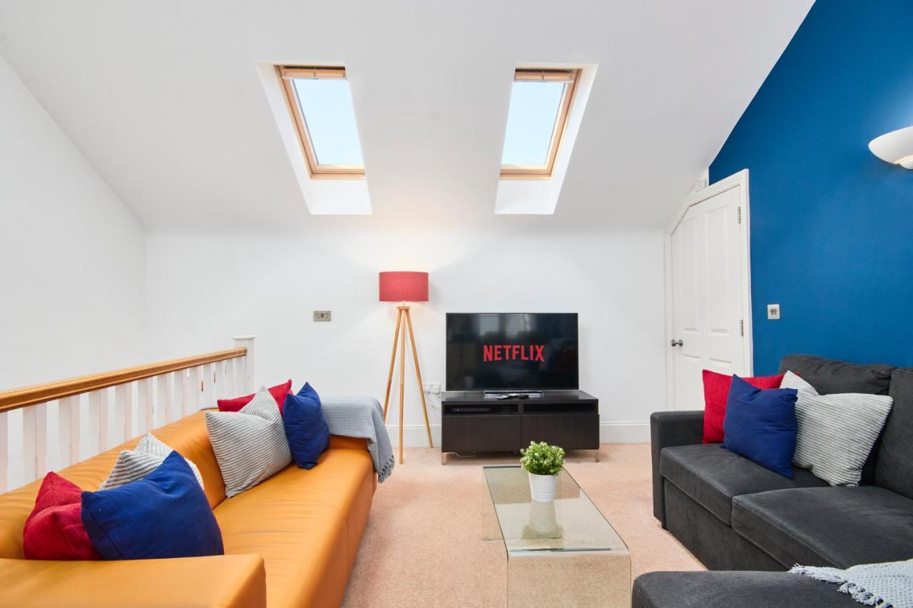 Boutique Bath Apartment Free Parking Esterno foto