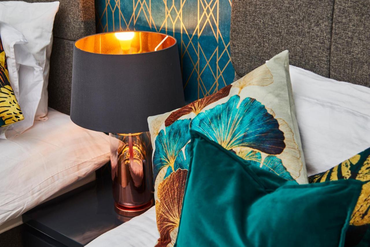 Boutique Bath Apartment Free Parking Esterno foto