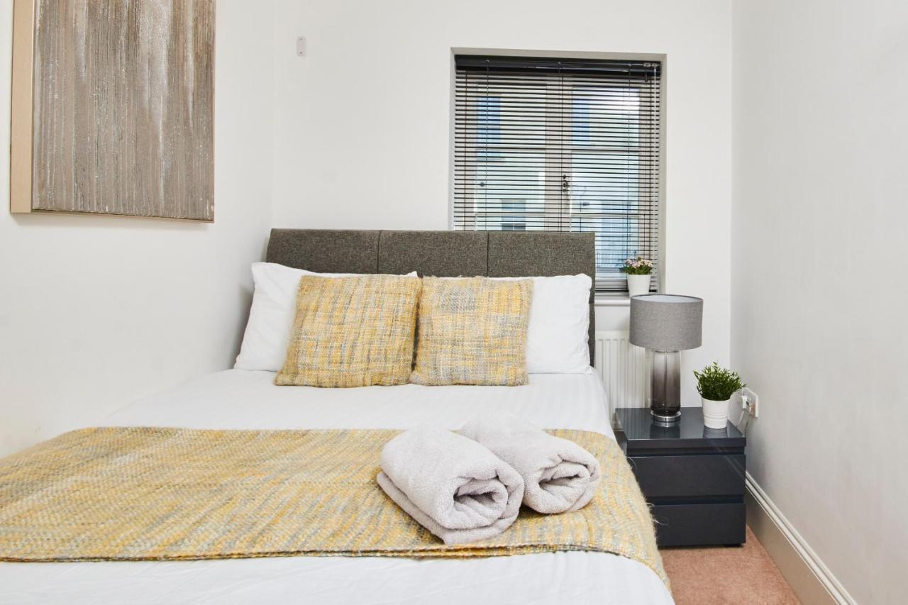 Boutique Bath Apartment Free Parking Esterno foto