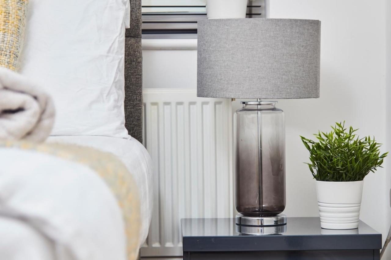Boutique Bath Apartment Free Parking Esterno foto